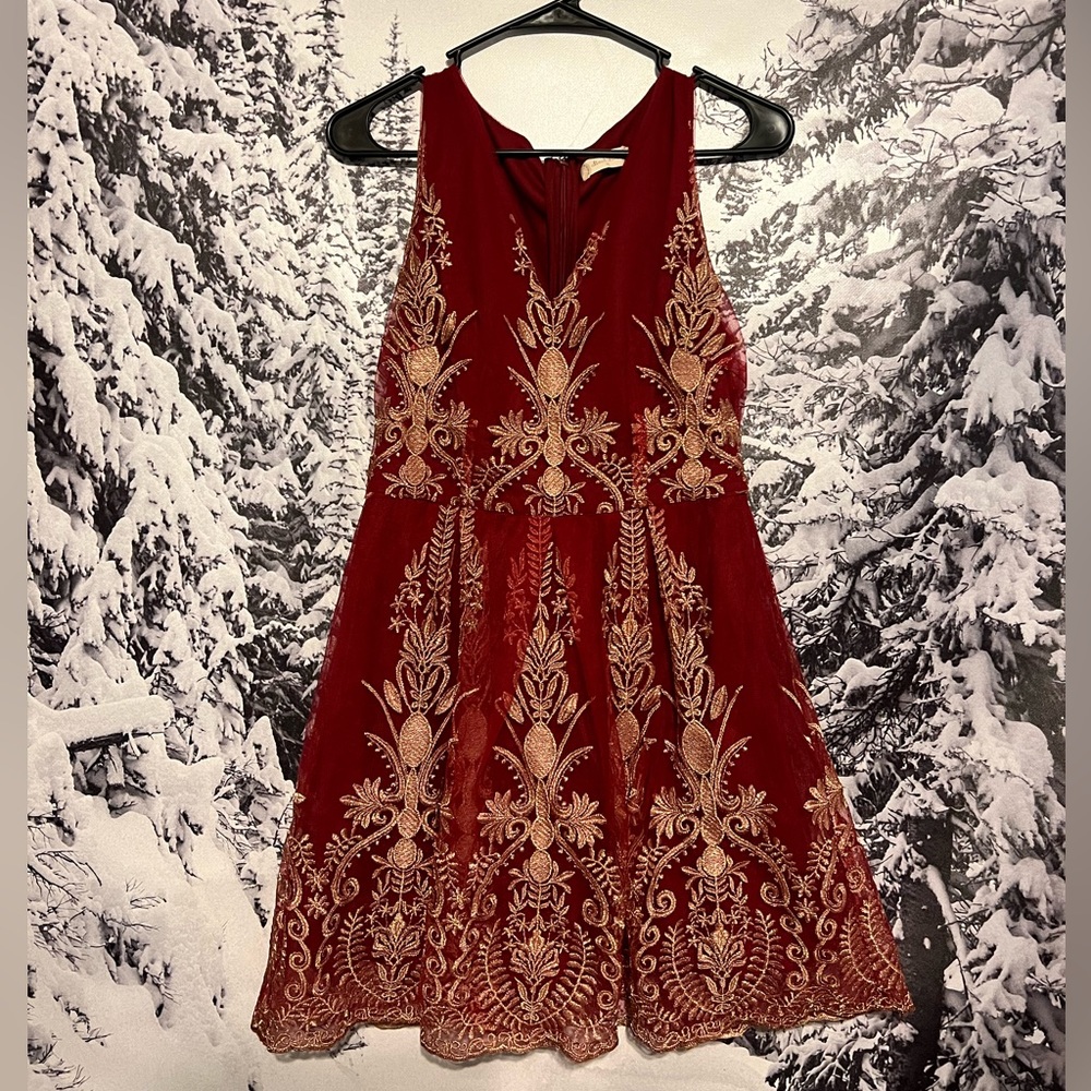 Stunning Altar’d State Formal Red and Gold Stitched V-Neck Dress